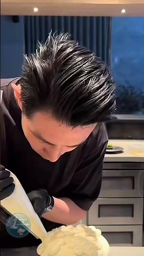 POV: Reynold making cake for a friend #masterchefaustralia #masterchef #dessertmasters
