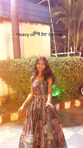 तनुश्री.!!🌷 on Instagram: "“मैं तेरा🤍🥹🪷🦢🌙” . . . . . . . #instagram #trendingreels #viral #explorepage #foryou {aesthetic edits, trend, templates, editing tutorial, desi core, dreams, fyp, explore page, eyes, edits, viral, main Tera, kalank }"