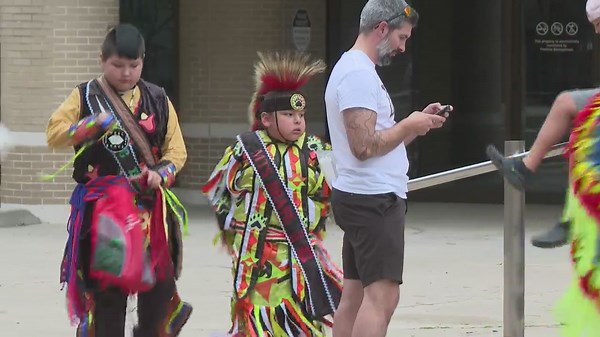 Appleton community celebrates international music/dance with Rhythms of the World 2024