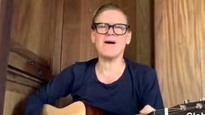Bryan Adams apologizes for racist coronavirus rant