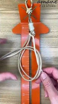 3色左右結びのパラコード編み方紹介｜配色が映えるストラップアレンジ handmade.amane #パラコード #パラコード編み方 #パラコードクラフト #パラコード編み #ハンドメイド #diy