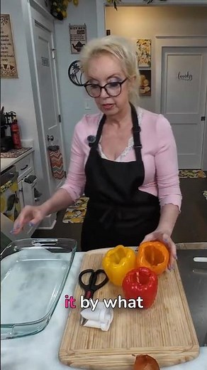You won't believe how easy these stuffed peppers are #trending #food