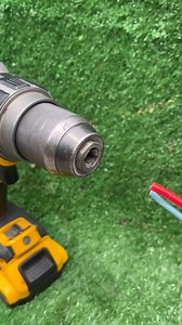 17K views · 29 reactions | How to splice rigid and flexible wire easily  #tips #tricks #wires #electrician #viral | Ryan Myers Spearfishing | Facebook