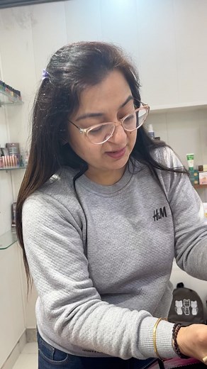 Half Cut Crease Kaise Kare . Bahut Easy Tarike Se ! #amita_makeover_ #makeup #makeupartist #eyes #eyeshadow #reels #reelsinstagram #instagood | Amita Gill