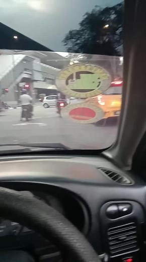 eh sama pulak..😂 #fypシ゚viral #fyp #fypdongggggggg @ADDY