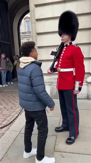 Royal Guard Vs Tourist | He Mocked the Royal Guard
