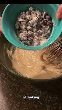 Quick and easy homemade blueberry muffins
