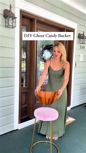 Say hello to the cutest ghost who ever guarded a candy stash! 👻🍬 This DIY candy bowl is spooky and sweet-and you probably already have everything you need! ✨ Supplies: Backless stool Large bowl White bedsheet Black felt (I bought some with adhesive) Halloween candy (duh!) Optional: White string lights ✨ How-to: Set the bowl onto the stool Drape with a white sheet Add felt eyes & mouth Fill it with candy and let the haunting begin! Tag a friend who needs a candy ghost in their life 👻👇 #hallow