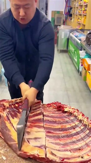 Mastering the Meat Cleaver: Heavy-Duty Rib Butchering 🥩🔪