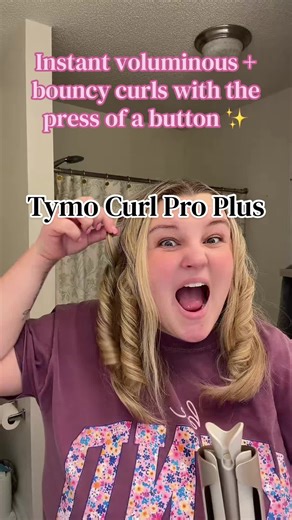 Instant curls like this with the press of a button…honey I am obsessed! 🤩 #tiktokshopjumpstartsale #selfrotatingcurlingiron #automaticcurlingiron #curlingironhack #hairtok