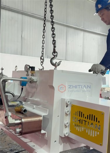 ZT-NX gearbox for twin screw extruder #extrusionmachine #gearbox #extruder