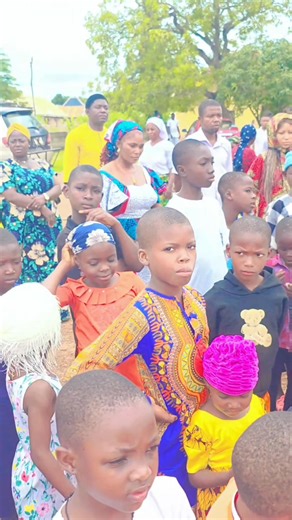 The rite of blessing holy water is a Catholic ritual that sanctifies water and salt through prayer and exorcism, transforming them into a sacramental tool to remind people of baptism and protect against evil. Happy Sunday, my beautiful people. Much love ❤️ from here to you all. @highlight | Don Emmanuel Maria Wanger