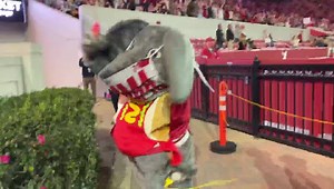 Big Al with the dance moves 🌭 | University of Alabama Athletics