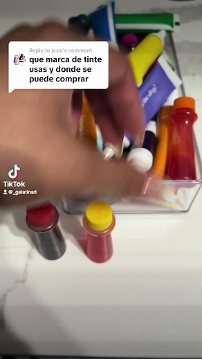 Tutorial: Gelatina de Hatchiros con Colorantes Marca Wilton