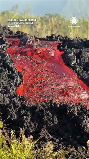 Reunion Island's Terrifying Volcano Eruption!