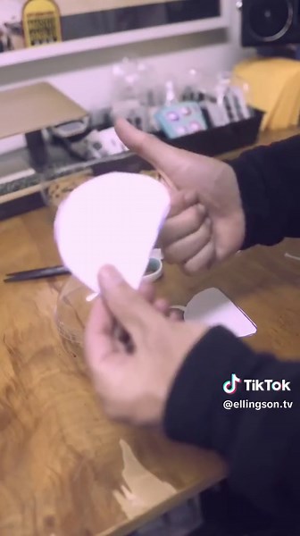 Here’s how to make a “Pepper’s Ghost” effect with your phone and snack packaging. —— If you don’t know, a Pepper’s Ghost is a type of special effect that uses reflections to create the illusion of something that isn’t really there. It was made popular in the late 1800s by John Pepper and that’s where the name comes from. Although it sounds very old-timey, the term is still used today. Sometimes it’s marketed with the term “hologram” since we all sort of know from movies what that means. However,