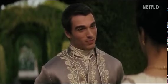 Bridgerton sur Netflix : le spin-off centré sur la reine Charlotte est-il aussi irrésistible que la série originale ?