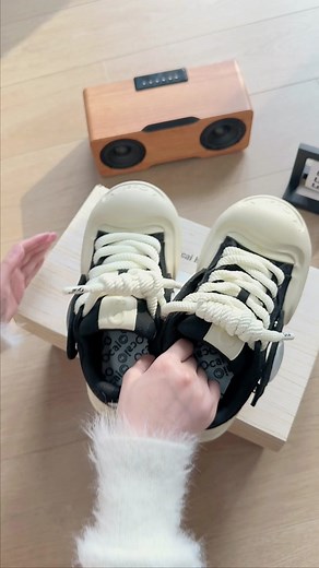 Ocai Smile Black Unboxing 📦 🛒 Link in bio #ocai #ocaismile #unboxing #streetwear #blackoutfit #outfitinspo #sneakers