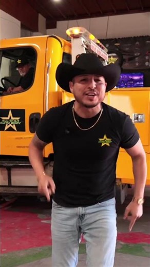 Need a Tow RIGHT NOW? This Is Who You Call #towingservice