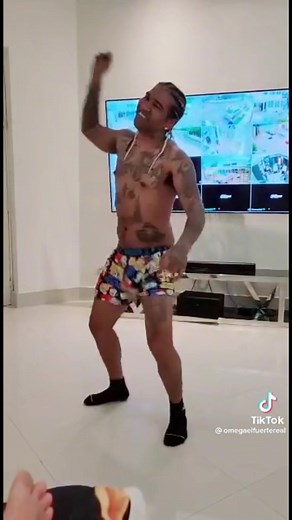 #elfuerte💪🏻 #nuevotema #elreal #sigueme #follow #parati #omega | alphas dance