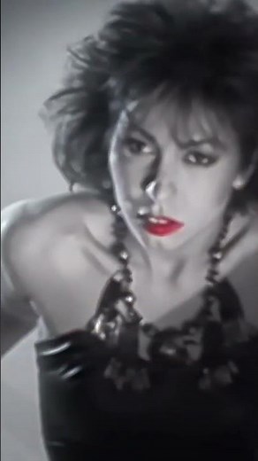 JENNIFER RUSH ❄️ RING OF ICE ❄️ #1984 #synthpop #jenniferrush #ringofice #80s #shorts