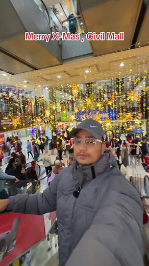 Bowling Fun This Christmas at Civil Mall