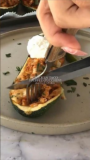Stuffed Zucchini Boats That Actually Taste Good 🤤