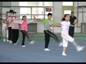 Inside Circle Kick in Class - Kung Fu Instruction