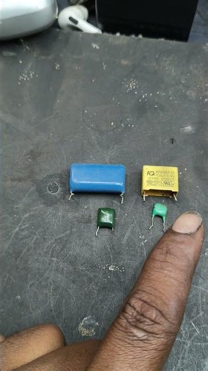 Types of non poler capacitor #shorts #feeding #feedshort