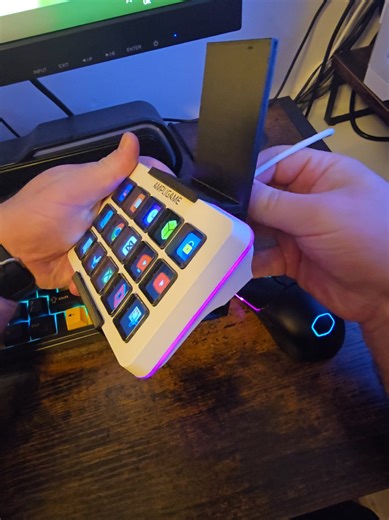 FIFINE AmpliGame D6: A Top Stream Deck Alternative