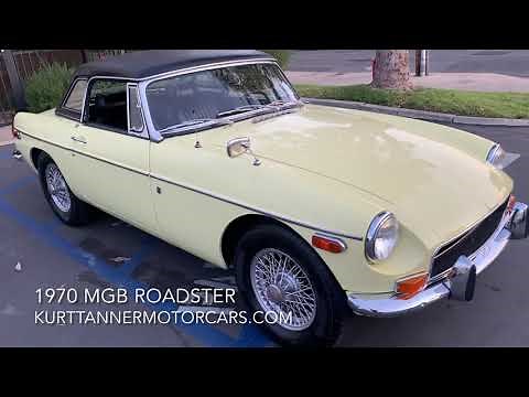 1970 MGB ROADSTER. PRIMROSE YELLOW WITH BLACK TRIM