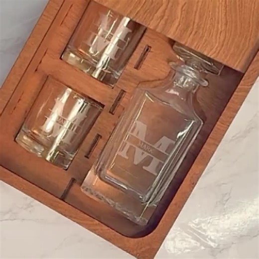 Personalized Whiskey Decanter Set, Engraved Glass With Wooden Box - Etsy