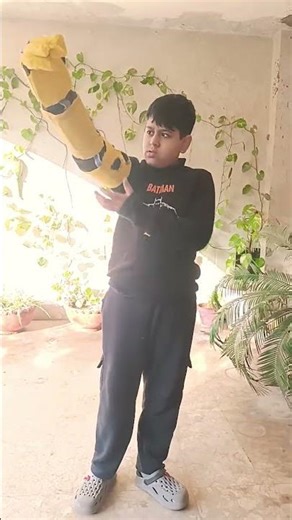 making fnaf spring Bonnie suit one hand completed