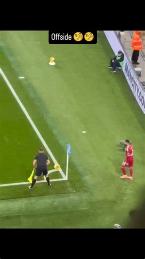 Man in the Ground on Instagram: "Virgil van Dijk’s powerful header was ruled out for offside as Robertson stood ahead of Donnarumma. Controversial call or should the goal have stood? 🤔🔥 Football drama at its finest! ⚽️ #VVD #VanDijk #Robertson #Donnarumma #FootballDebate #VAR #Offside #UCL #FootballReels #SoccerContent #footytalk"
