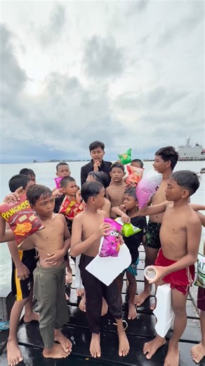 PSTORE MAKASSAR on Instagram: "Jadi Dokter no, Pemain bola yes!!"