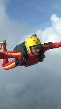 Skydiving explained: From the plane to landing #skydiving #parachute