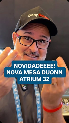 Deepsound Sonorização on Instagram: "✨ Chegou a nova Duon Atrium 32 canais! Uma mesa digital que vem pra mudar o jogo no áudio profissional: 🎛️ Gravação completa – 32 in / 32 out, com gravação e reprodução de todos os canais. 🔊 Saídas flexíveis – 14 auxiliares + LR (total de 16 saídas). 📊 RTA integrado para análise em tempo real. 🎚️ Stereolink, grupos e mute groups para facilitar seu workflow. ⚡ Phantom Power por grupo. 🎶 Máquinas de efeito embutidas para maior versatilidade. Uma mesa compl