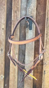 6.6K views · 52 reactions | Summer tack available now: 5/8 double stitched latigo split reins (7’6-9’) 3/4 harness leather browband & split ear headstalls stitched and heavy oiled 3/4 latigo backed browband and split ear headstalls double stitched and heavy oiled • Can make to your specifics • Package deals available PM to order | JR Vezain | Facebook
