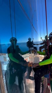 62 reactions · 41 shares | Windows Cleaner cr: corde_xpert #rope #ropework #ropeaccess #safety #safetyfirst #work #workhard #fbreels #fblifestyle | Luno Nilza | Facebook