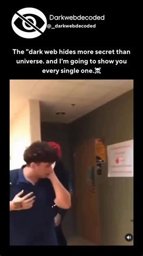 Darkwebdecoded on Instagram: "just @__darkwebdecoded 日本利用压电瓷砖将脚步转化为电能。这些瓷 砖捕捉来自你脚步的动能。当你行走时，你的重量和动作会对瓷砖产生压力。 瓷砖会轻微弯曲，从而产生机械应力。瓷砖内部的压电材料将这种应力转化内电能。每一步都会产生少量电荷，而数百万步结合在一起就能产生足够的电力来驱动LED灯、数字显示屏和传感器。在像涩谷车站这样繁忙的地方，每天大约有240万个脚步这一系统作出贡献。这些电能可以被储存或立即使用，从而减少对传统电力来源的依赖，并支持可持续的城市基础设施。这种方法将日常运动转化为实用的可再生能源 ＃日本#知识#事实 ＃你知道吗#推荐 #科技 #创新 #历史 #技术#实验#热门"