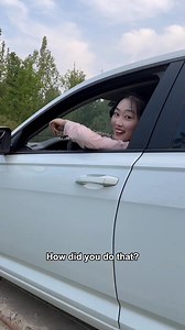 181K views · 3.9K reactions | How do novices judge the distance between cars? #carsafety #automobile #skills #cardriver #tips #learncar | Driving Tips | Facebook