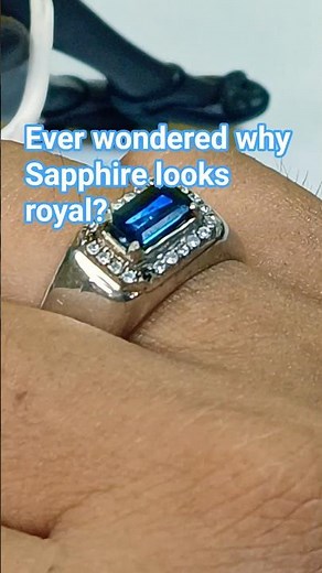 Why Blue Sapphire Looks Royal ?? #BlueSapphire #Sapphire #GemstoneShorts #MacroShot