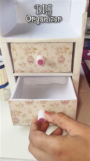 DIY easy cardboard organizer ✨ #diy #craft #youtubeshorts #shorts #organizer @Dtcreativities