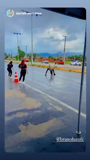 Bruno Luz on Instagram: "Novo guarda de trânsito ! 😂😂😂😂😂😂😂😂😂😂😂😂😂😂😂😂😂😂😂😂😂 o que é isso mesmo gente ????"