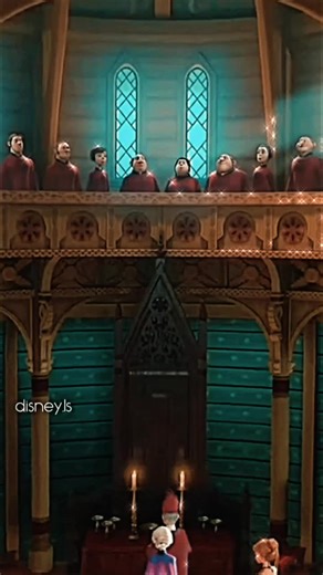 Disney Elsa and Anna: Two Perfect Queens