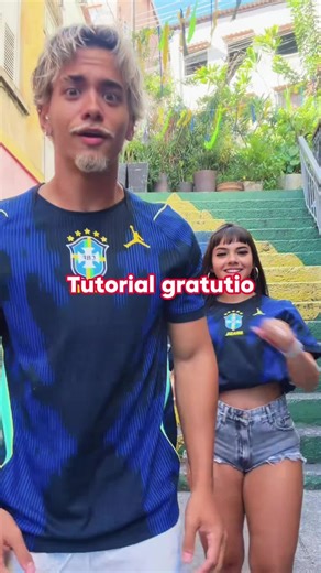 #capcut #capcutpioneer pega aqui pega aqui tutorial 🇧🇷How to do the Brazil dance🔥 🇧🇷Como fazer a dança brasileira 🔥 Learn the Brazil dance trend tutorial Aprenda o tutorial da tendência de dança brasileira Learn the Brazilian dance tutorial Aprenda o tutorial de dança brasileira Brazil dance template Modelo de dança brasileira Popular Brazilian dance trends for 2026 Tendências populares de dança brasileira para 2026 Easy Brazilian dance moves to try Passos fáceis de dança brasileira para t