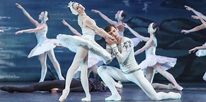 El Lago de los Cisnes. Ballet Clásico Internacional - Teatre Apolo