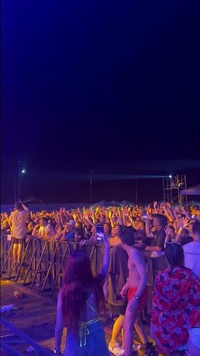 Elyu Party Vibes 🔥 Moonstar88 Throwback Crowd 🌊 La Union Festival Energy! #Elyu #OPM