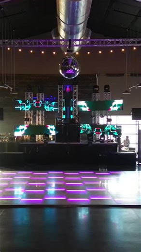 Not your average DJ. Not your average night. This is full-scale production, custom lighting, cold sparklers, low fog, and a packed dance floor from start to finish. 🎧 26 years of experience. 🌍 Local or destination. 🔥 Energy unmatched. Let’s turn your event into the one everyone talks about. DM me or hit www.djm3.me to lock it in. #LuxuryDJ #DJM3 #WeddingDJ #EventProduction #HighEndEvents #AZWeddings