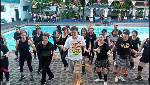692K views · 12K reactions | Zumba Class #seniors #zinrebzasistio #zumbafitness | Zin Rebz Asistio | Facebook